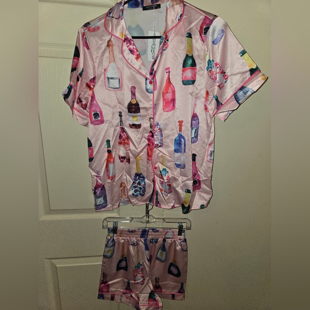 NWT Satin Wine Bottle Pajama Set - Picture 3 of 4